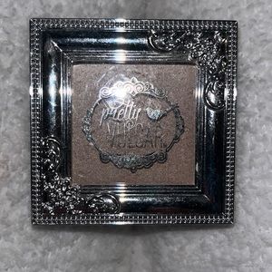 Pretty Vulgar highlighter